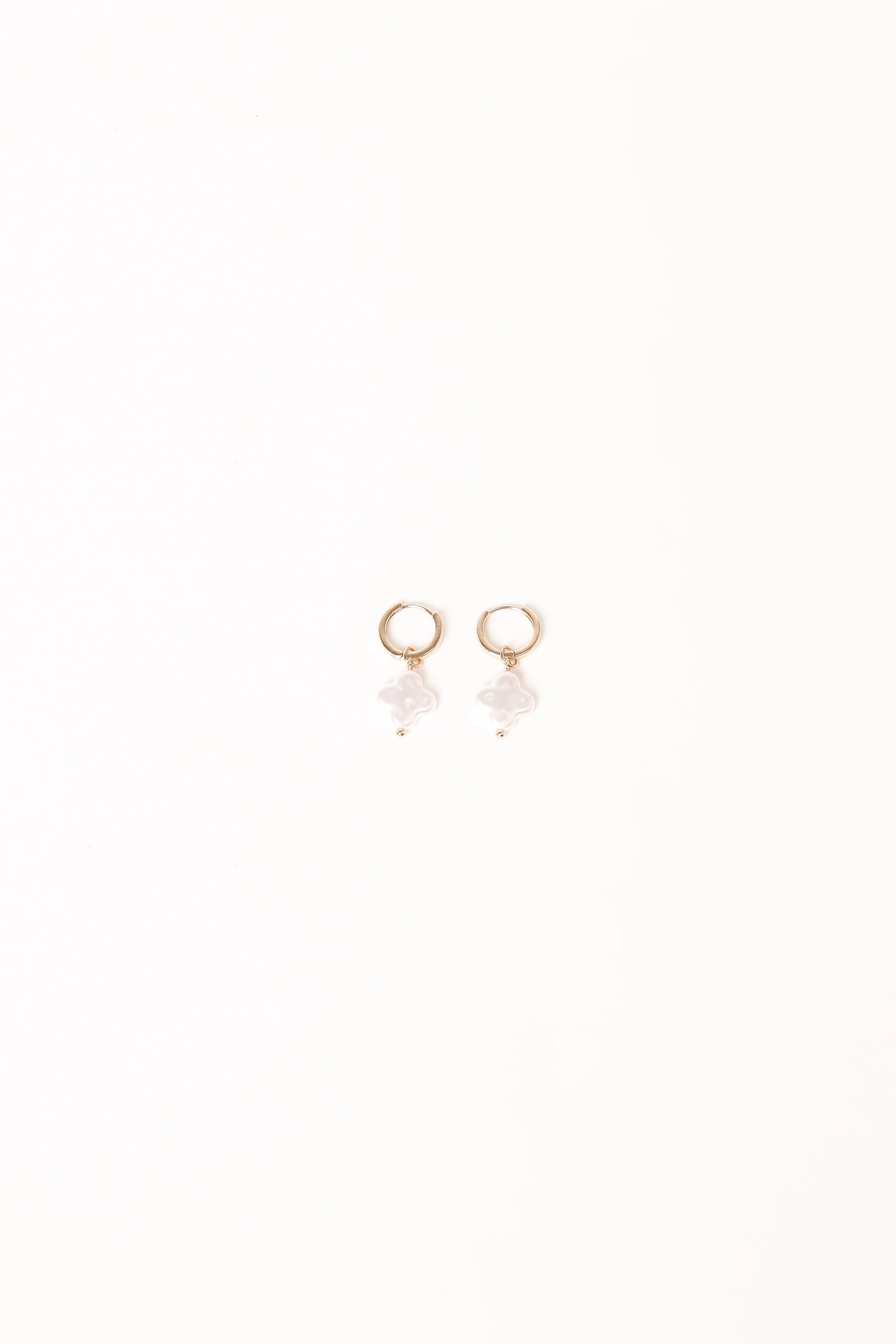 Kieran Earrings - Gold/Pearl