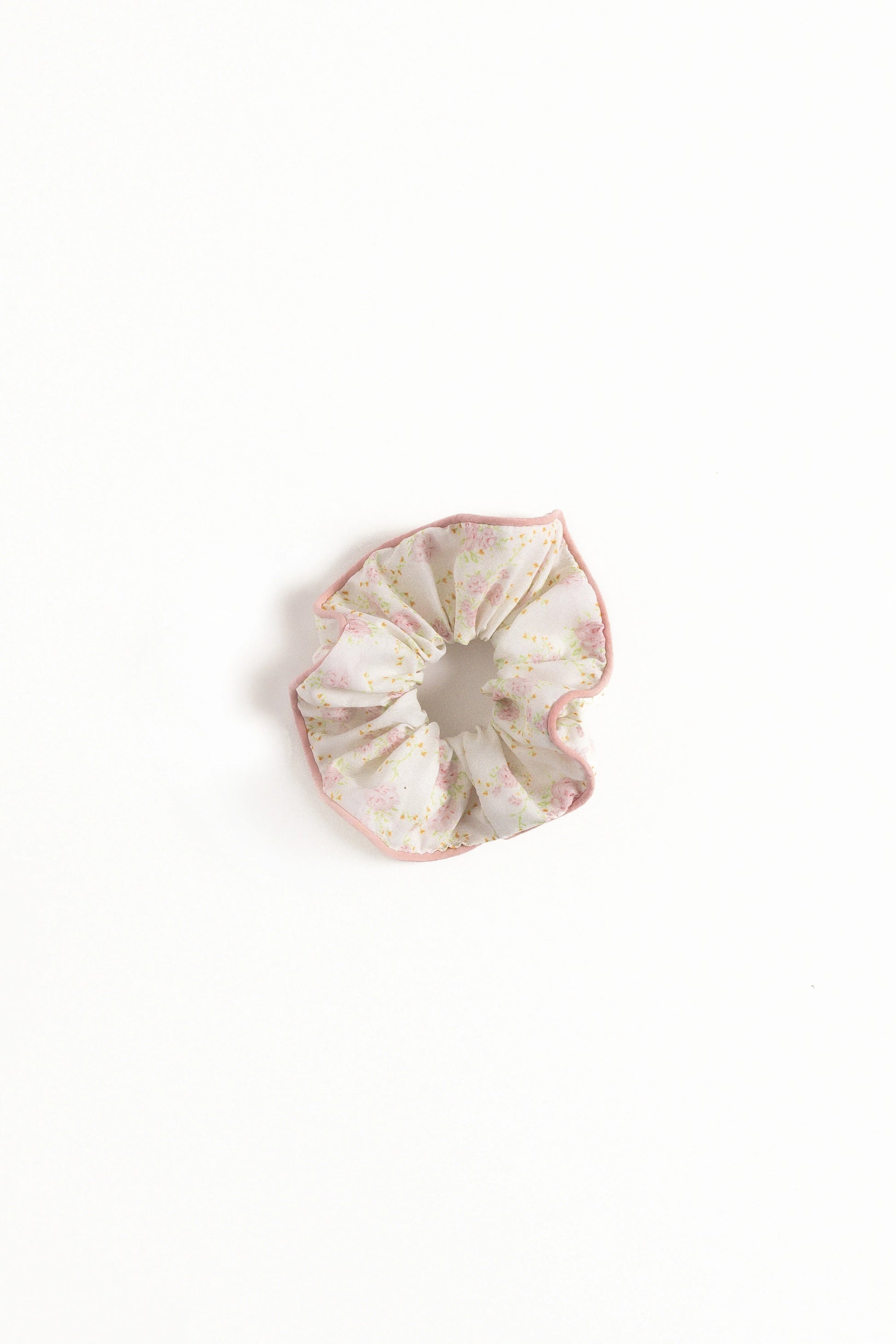 Amira Scrunchie - Pink Floral
